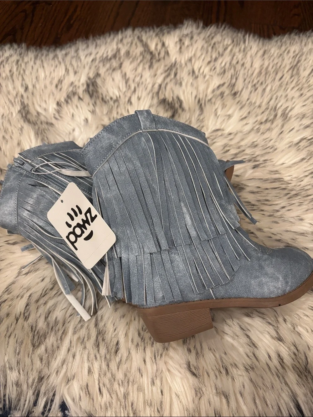 PAWZ brand new
